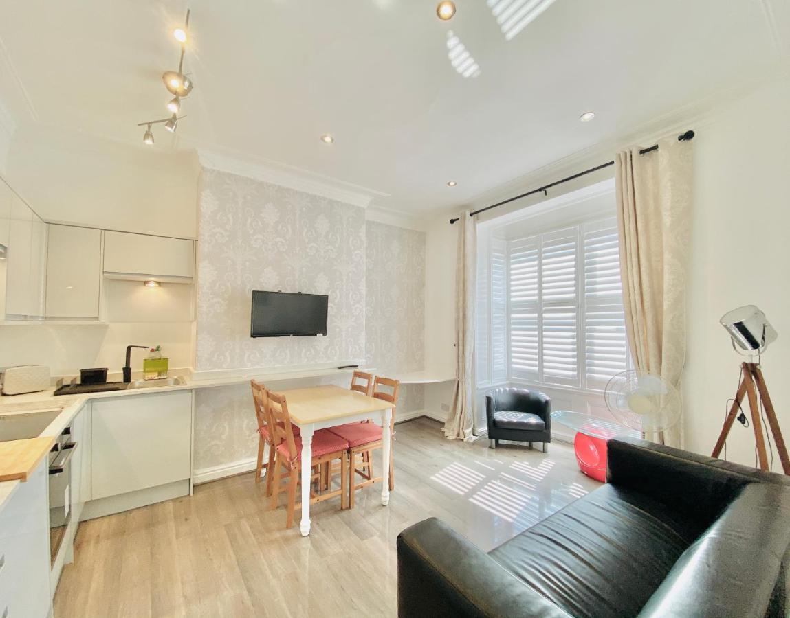 York City Centre Holiday Apartment ภายนอก รูปภาพ